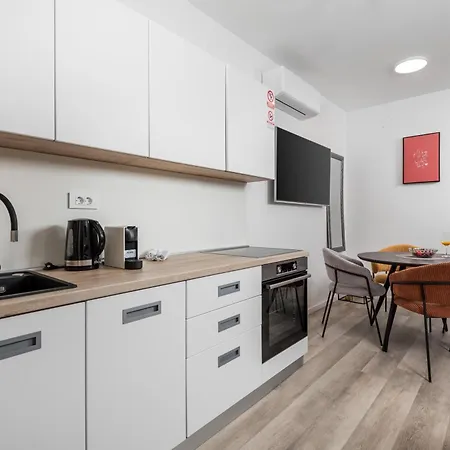 Brand New Apartments Villa Tereza Icici, 100M From The Beach Exterior photo