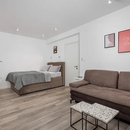 Brand New Apartments Villa Tereza Icici, 100M From The Beach Exterior photo