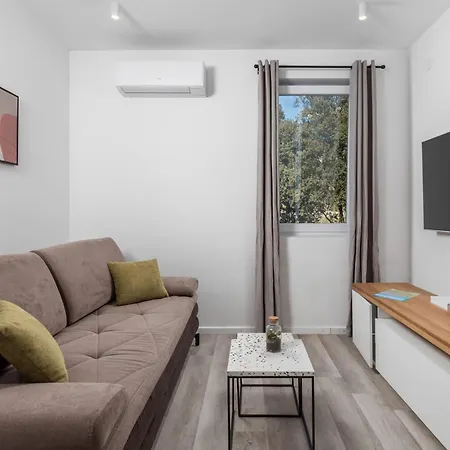 Brand New Apartments Villa Tereza Icici, 100M From The Beach Exterior photo