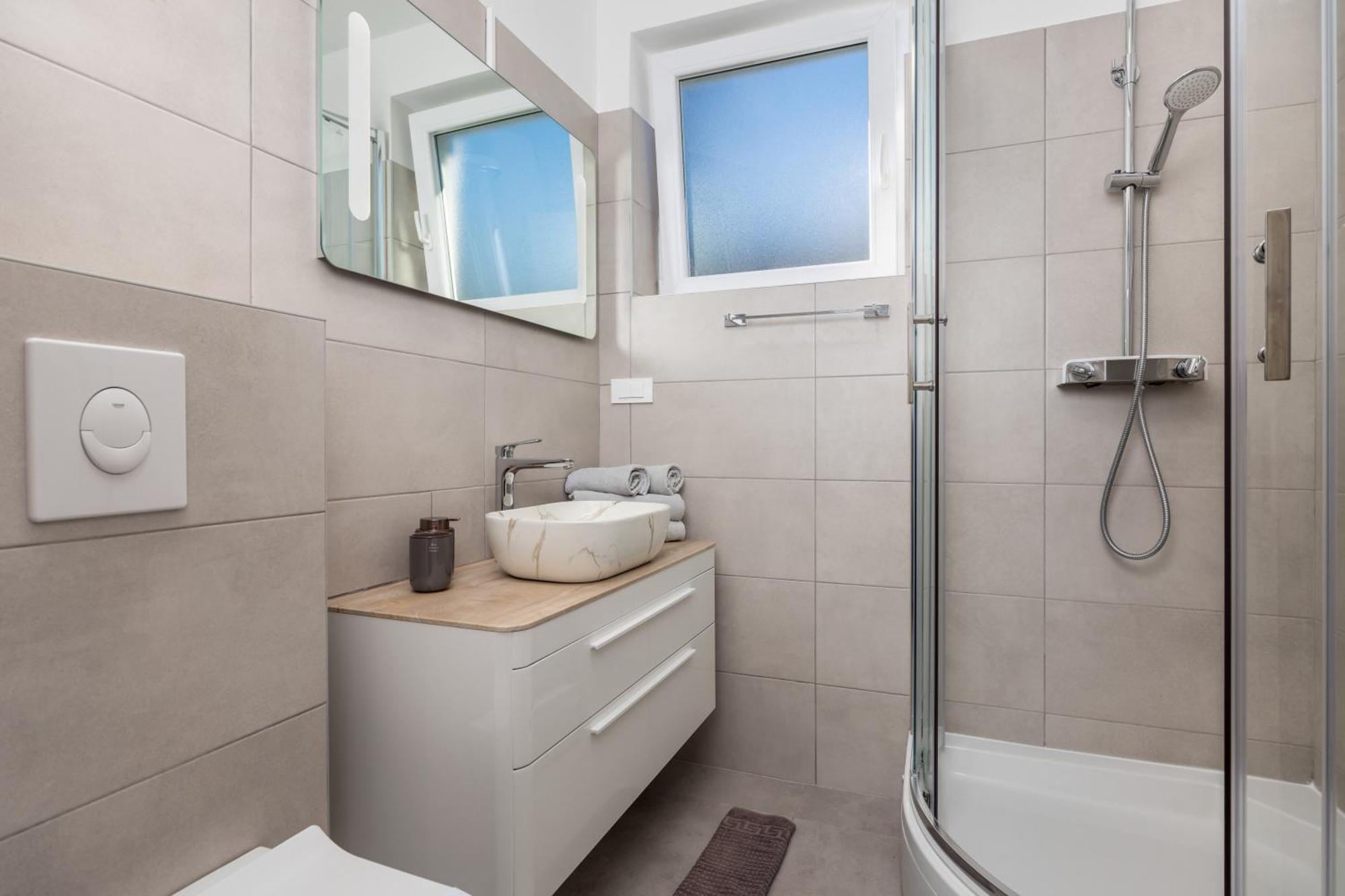 Brand New Tereza Icici, 100m From The Apartament