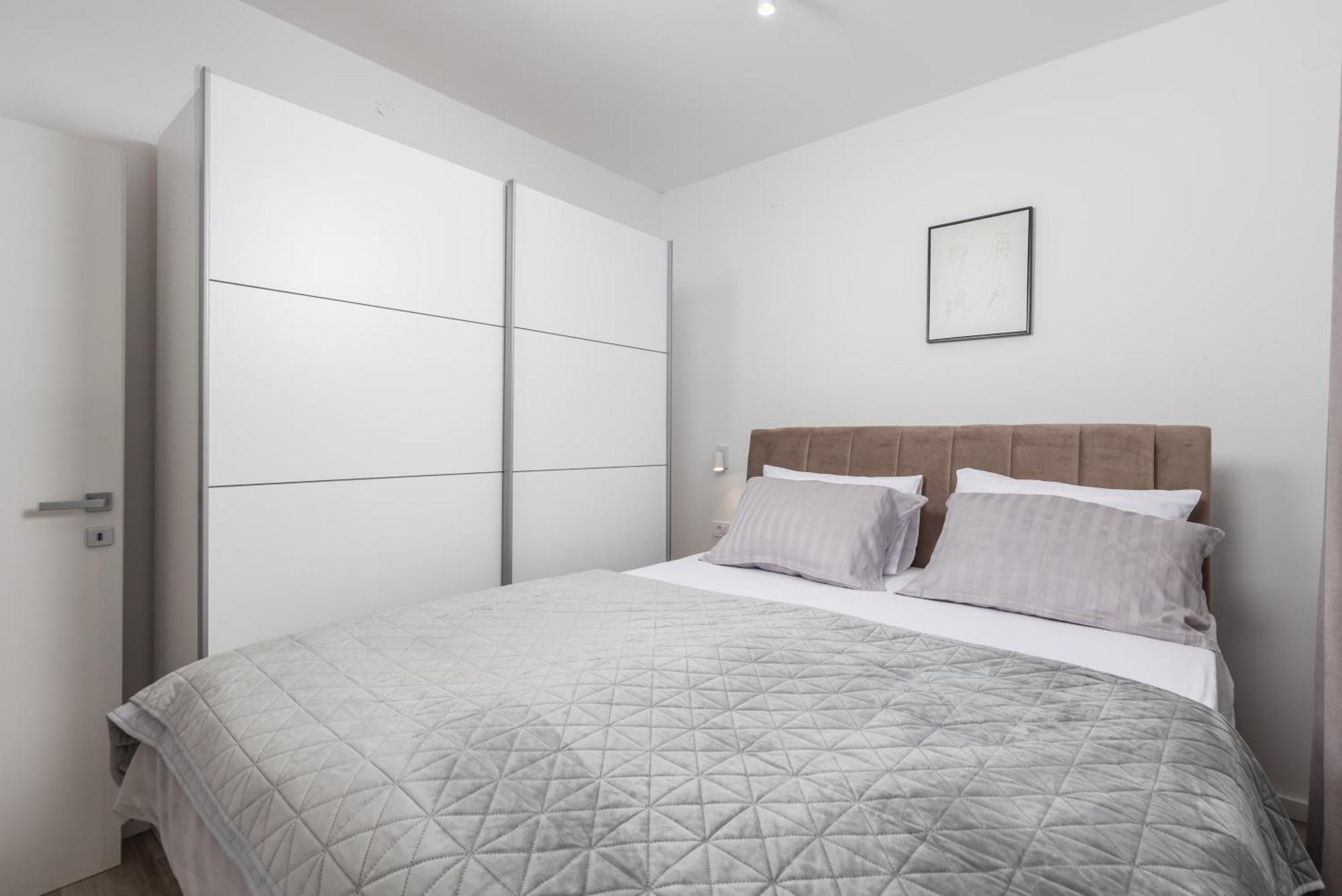 Brand New Tereza Icici, 100m From The Apartament